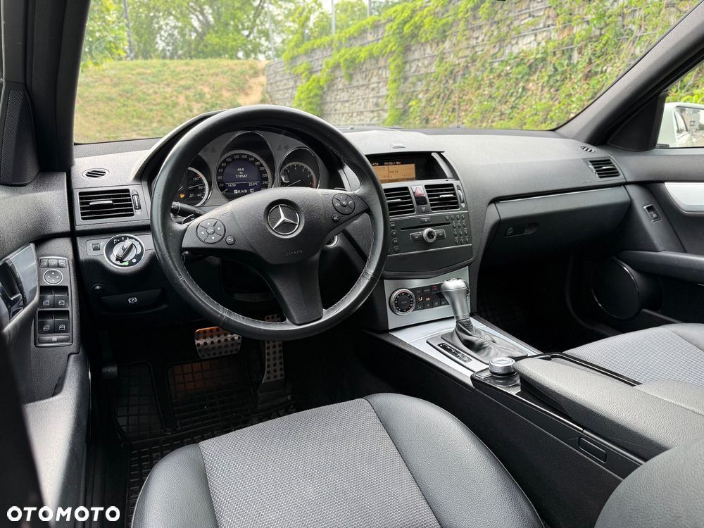 Mercedes-Benz Klasa C 180 Kompressor Automatik Avantgarde - 13