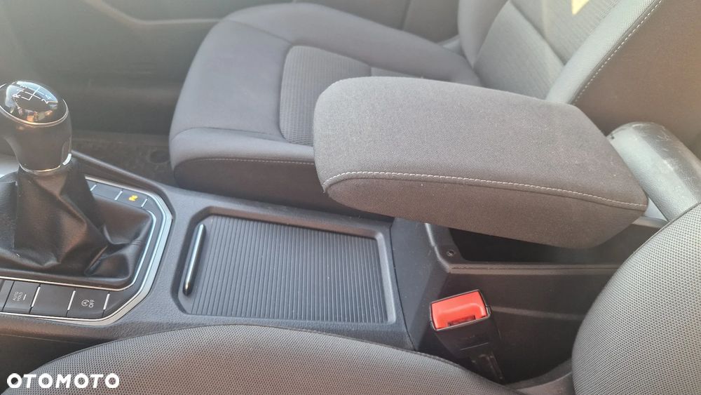 Volkswagen Golf Sportsvan - 13