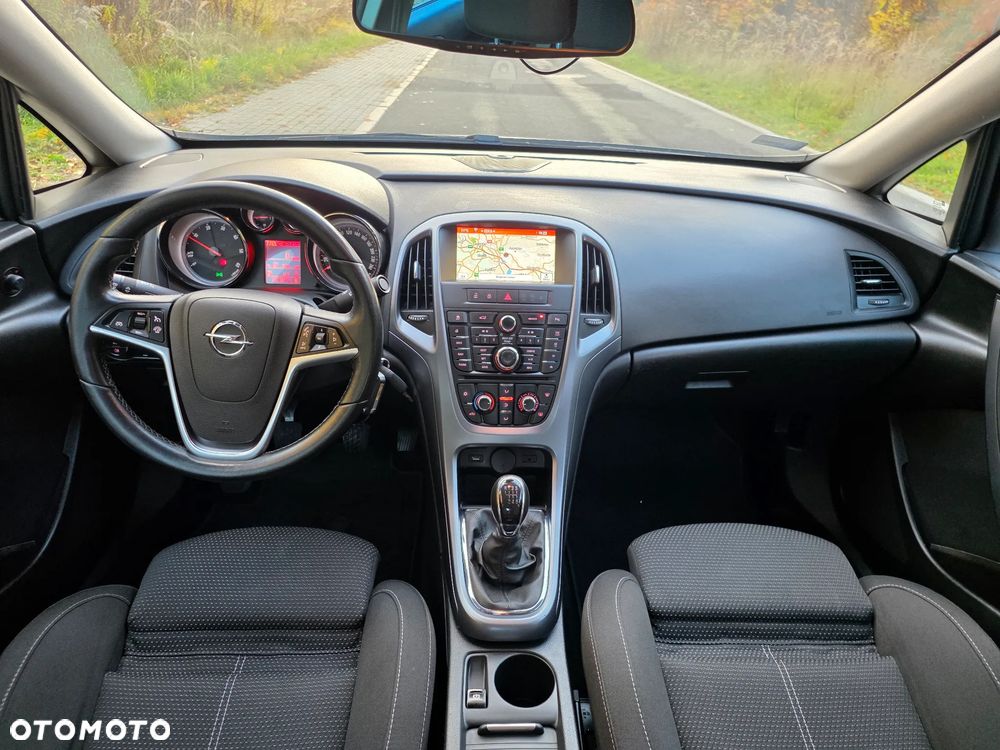 Opel Astra - 9