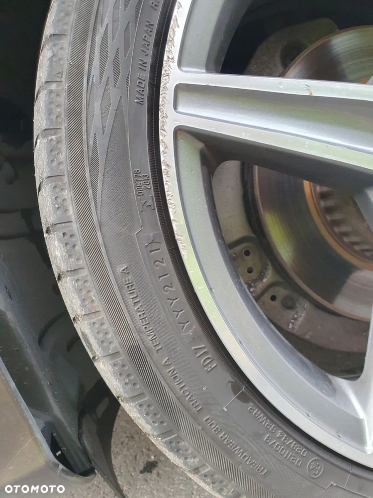 Mercedes-Benz Klasa C 200 (BlueTEC) d 7G-TRONIC Exclusive - 32