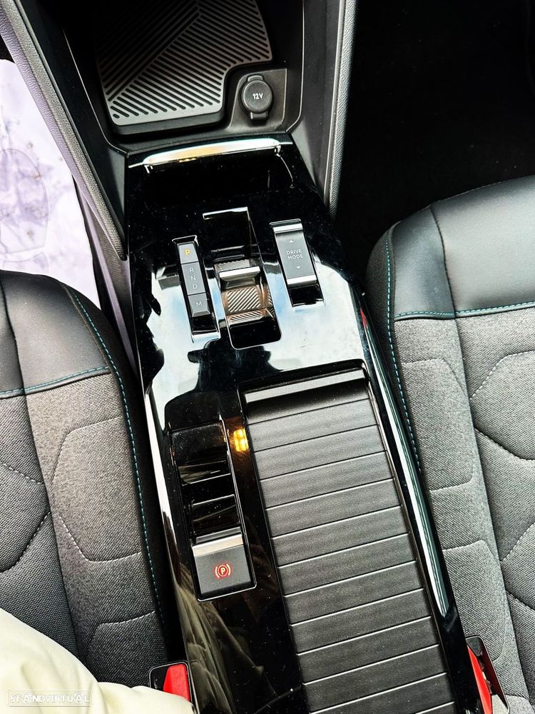 Citroën C4 X 1.5 BlueHDi Feel Pack EAT8 - 12