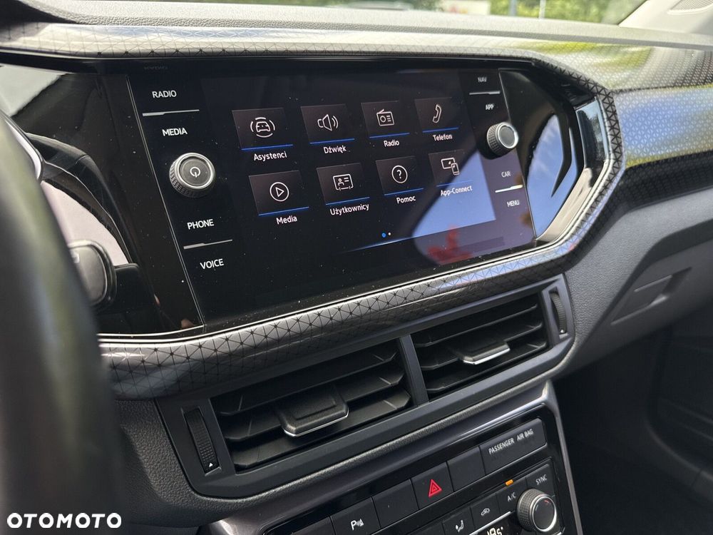 Volkswagen T-Cross 1.0 TSI Style DSG - 29