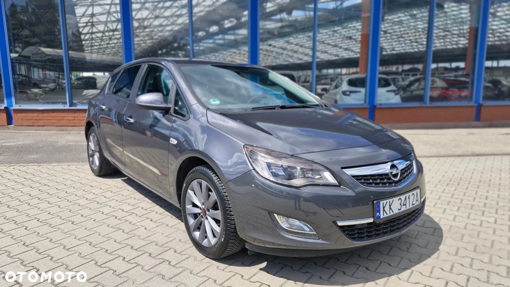 Opel Astra - 10