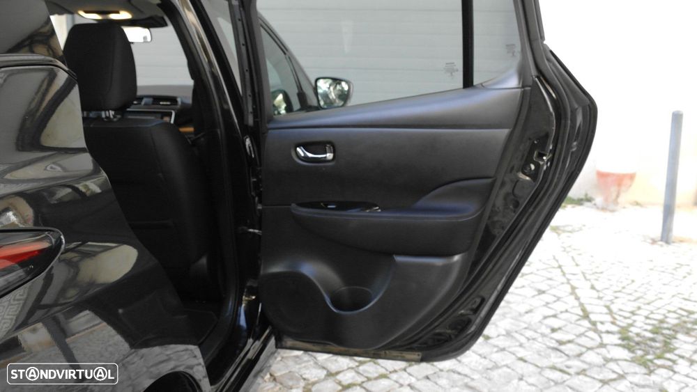 Nissan Leaf Acenta - 11