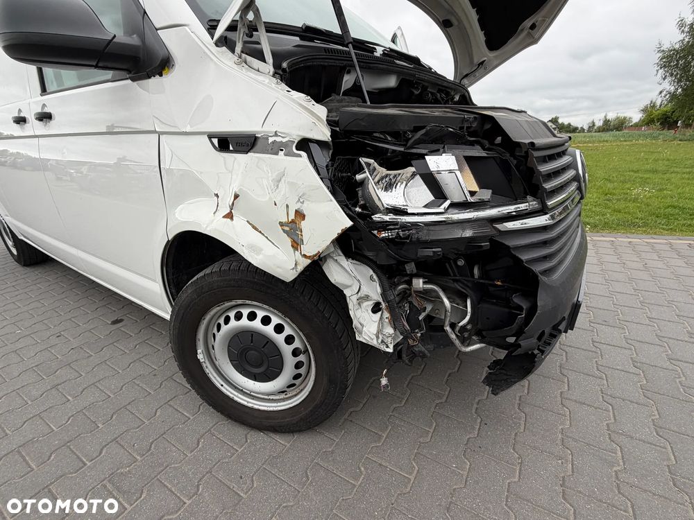 Volkswagen Transporter - 18
