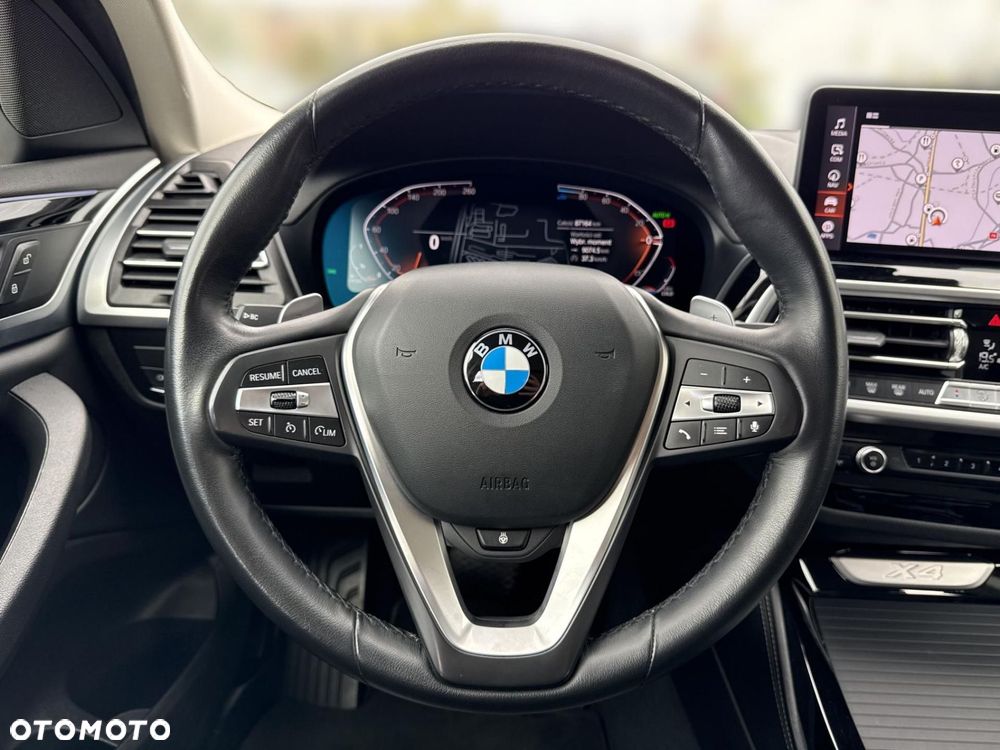 BMW X4 - 12