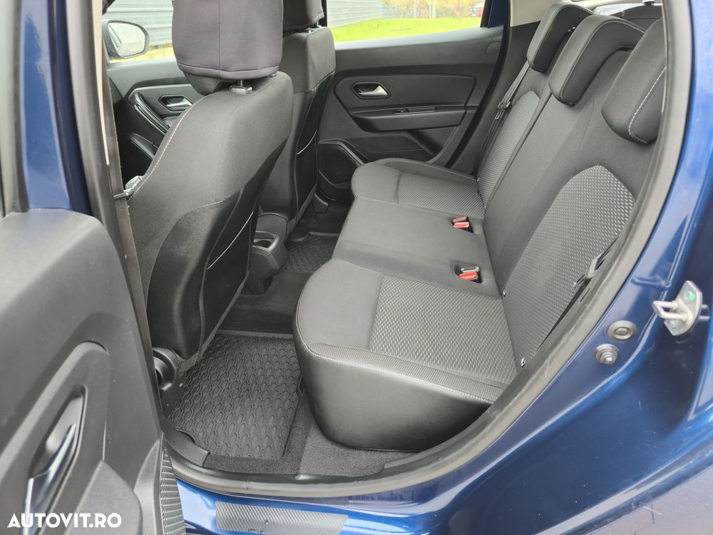 Dacia Duster 1.6 SCe 4WD Essential - 7