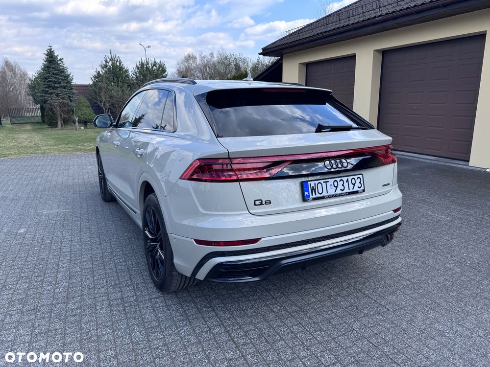 Audi Q8 - 3