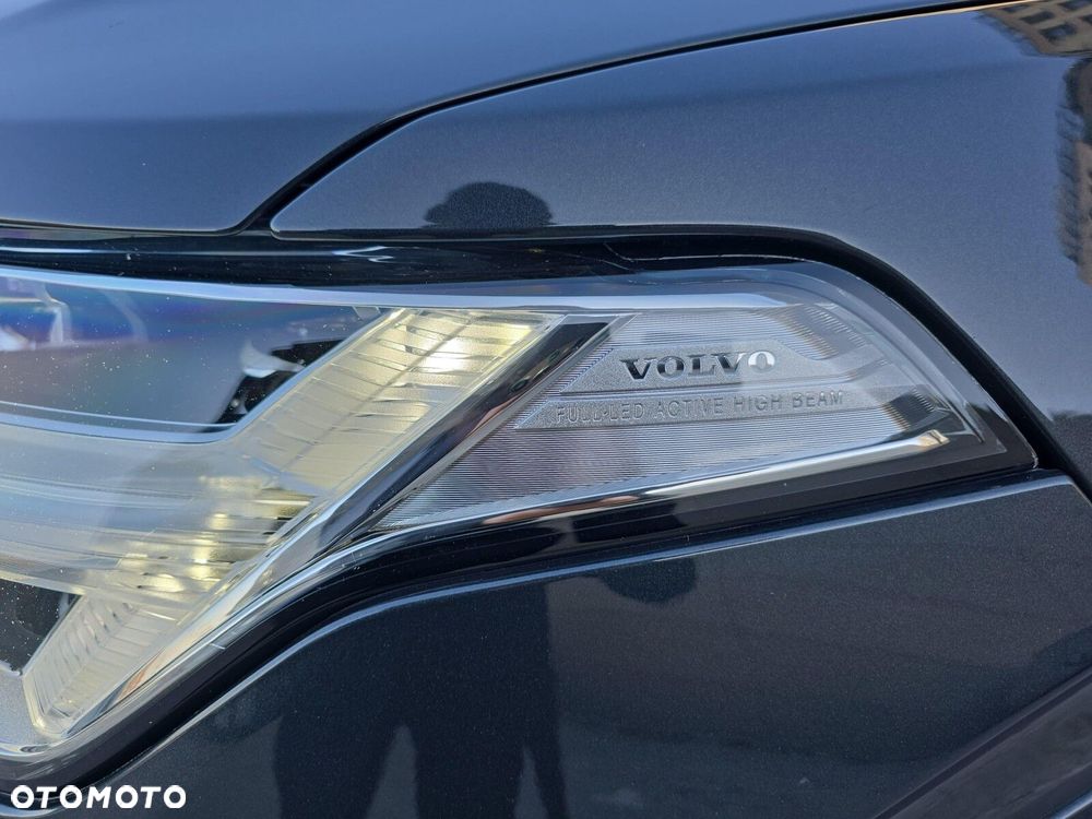 Volvo XC 90 - 27