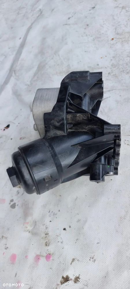 Obudowa filtra oleju AUDI 2.0 TDI 05L115389AB - 3