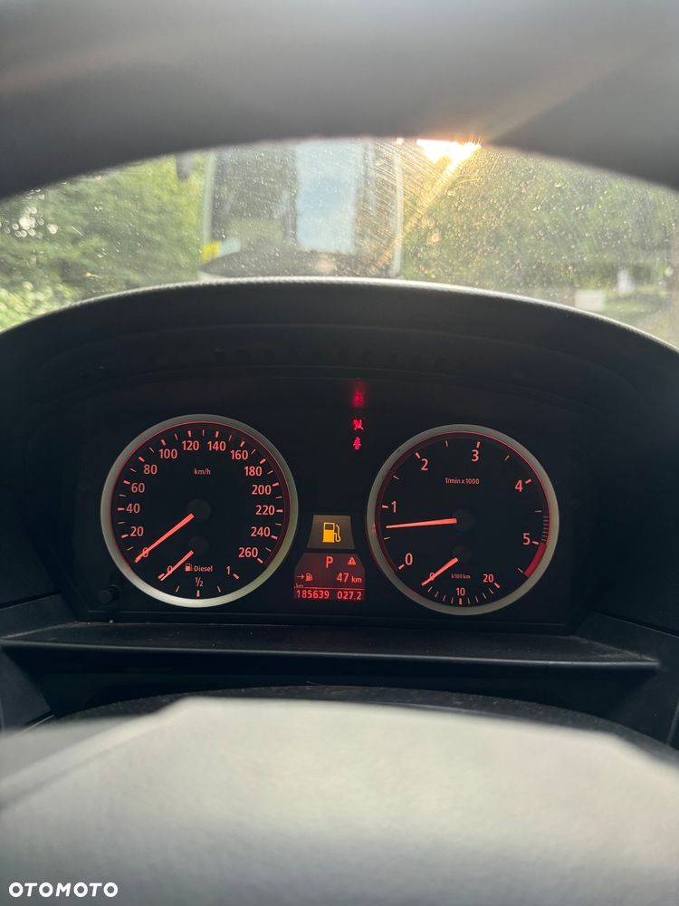 BMW Seria 5 - 28