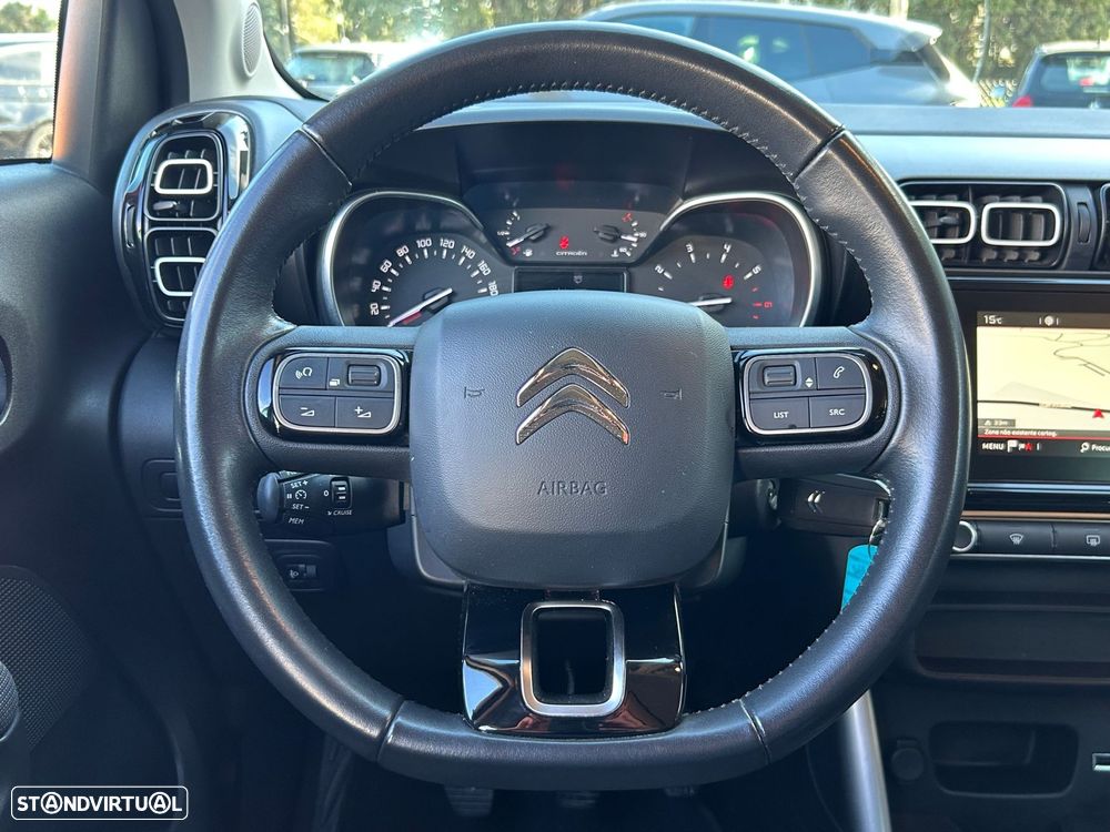 Citroën C3 Aircross 1.2 PureTech Shine Pack - 25