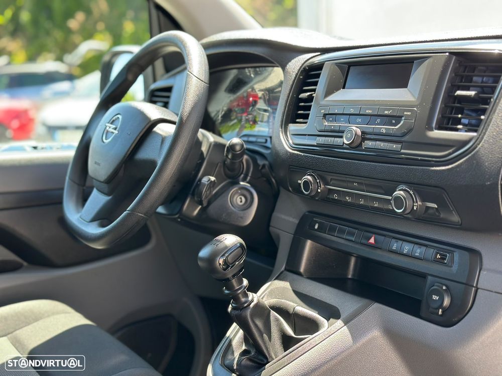 Opel Vivaro 1.5 CDTi L3H1 Essentia - 16