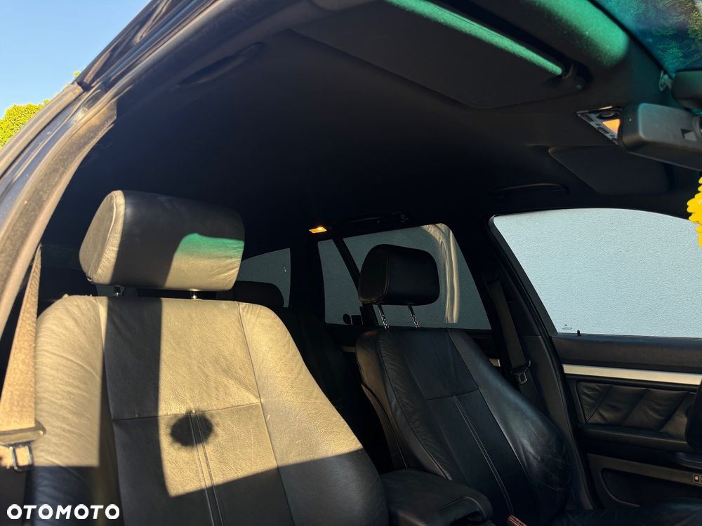 BMW Seria 5 - 25