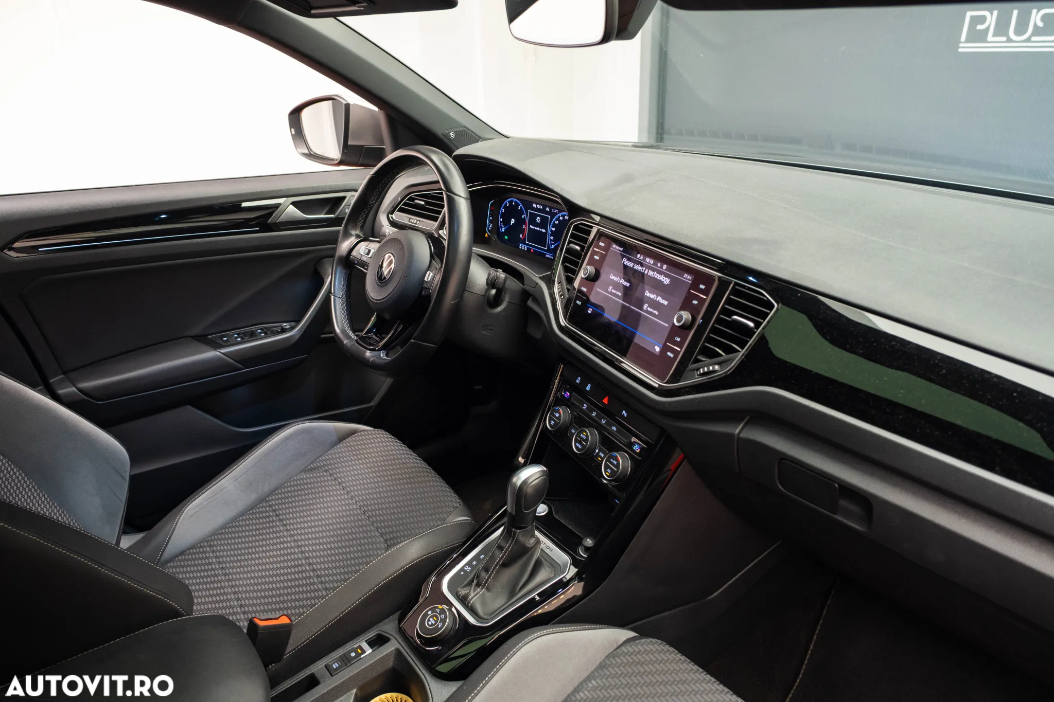 Volkswagen T-ROC 2.0 TSI 4Mot DSG - 23