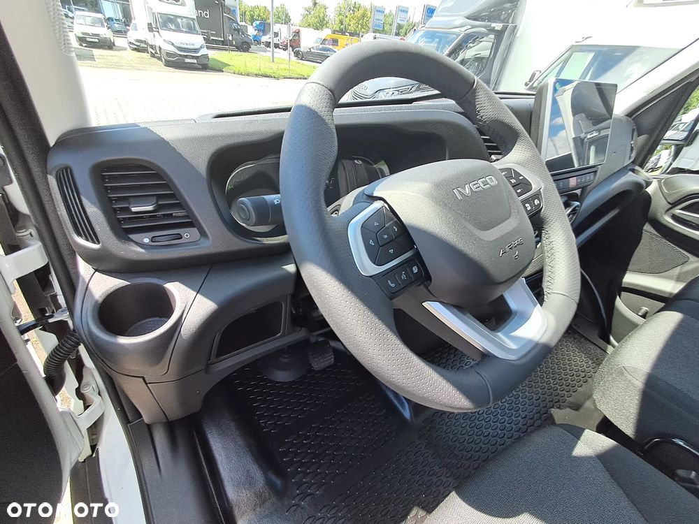 Iveco Daily 35S18HA8 skrzynia otwarta 4500x2200x400 - 20