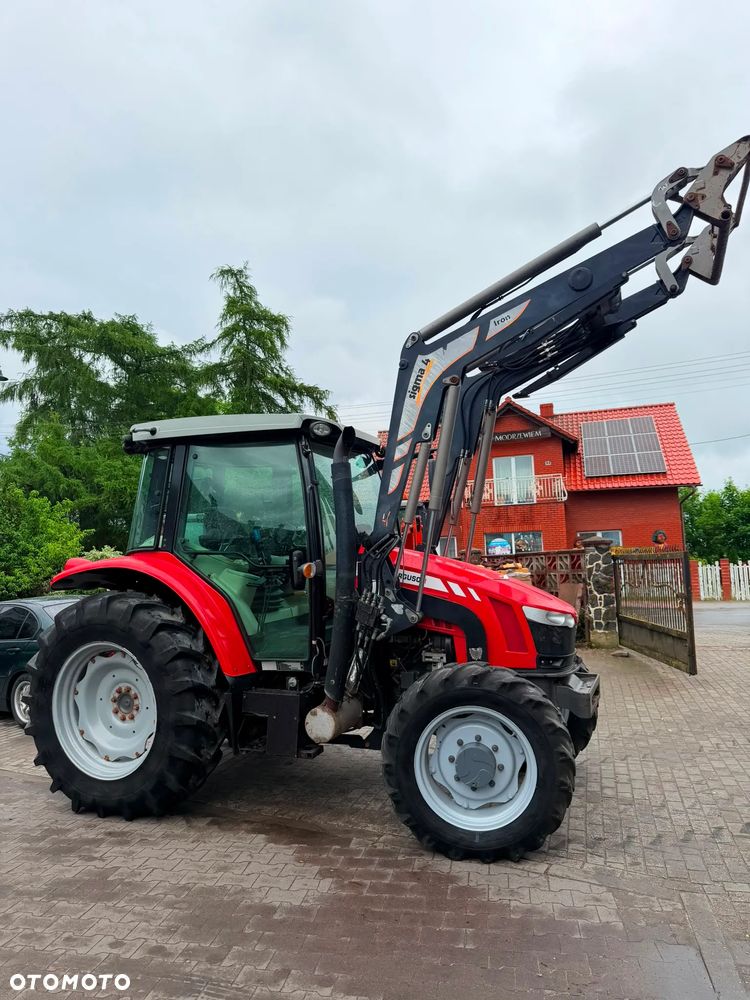 Massey Ferguson 5610 Dyna-4 - 5