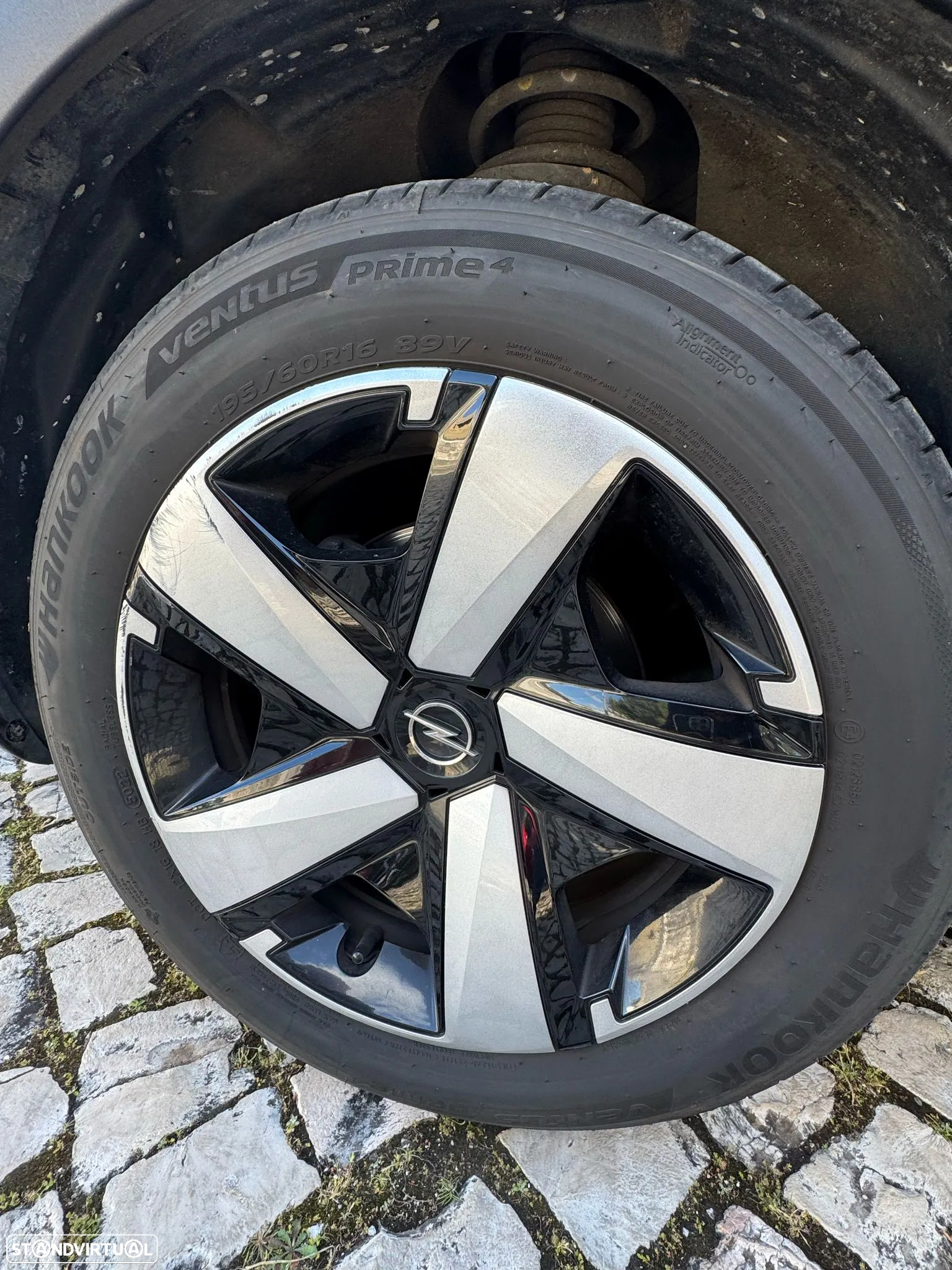 Opel Crossland 1.2 Business - 20