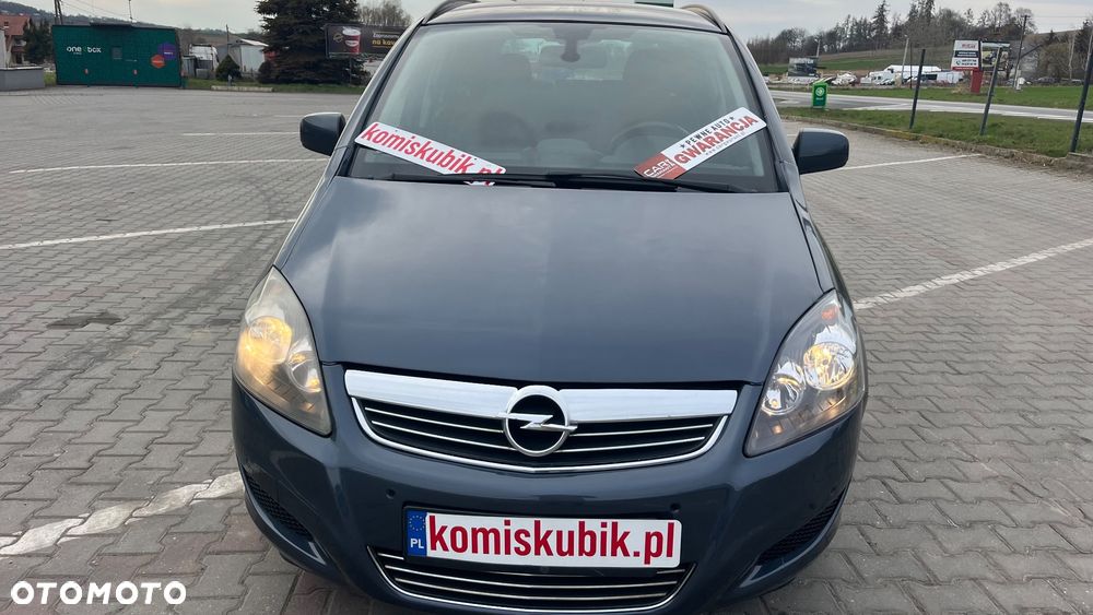 Opel Zafira 1.7 CDTI Essentia - 25