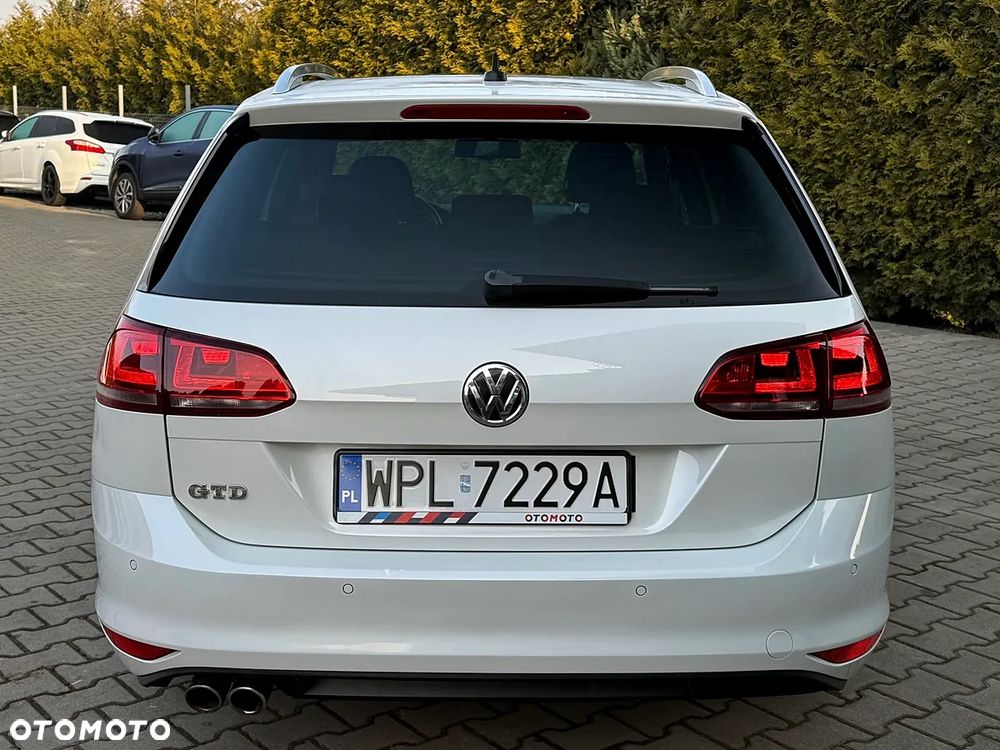 Volkswagen Golf 2.0 TDI BMT GTD - 12