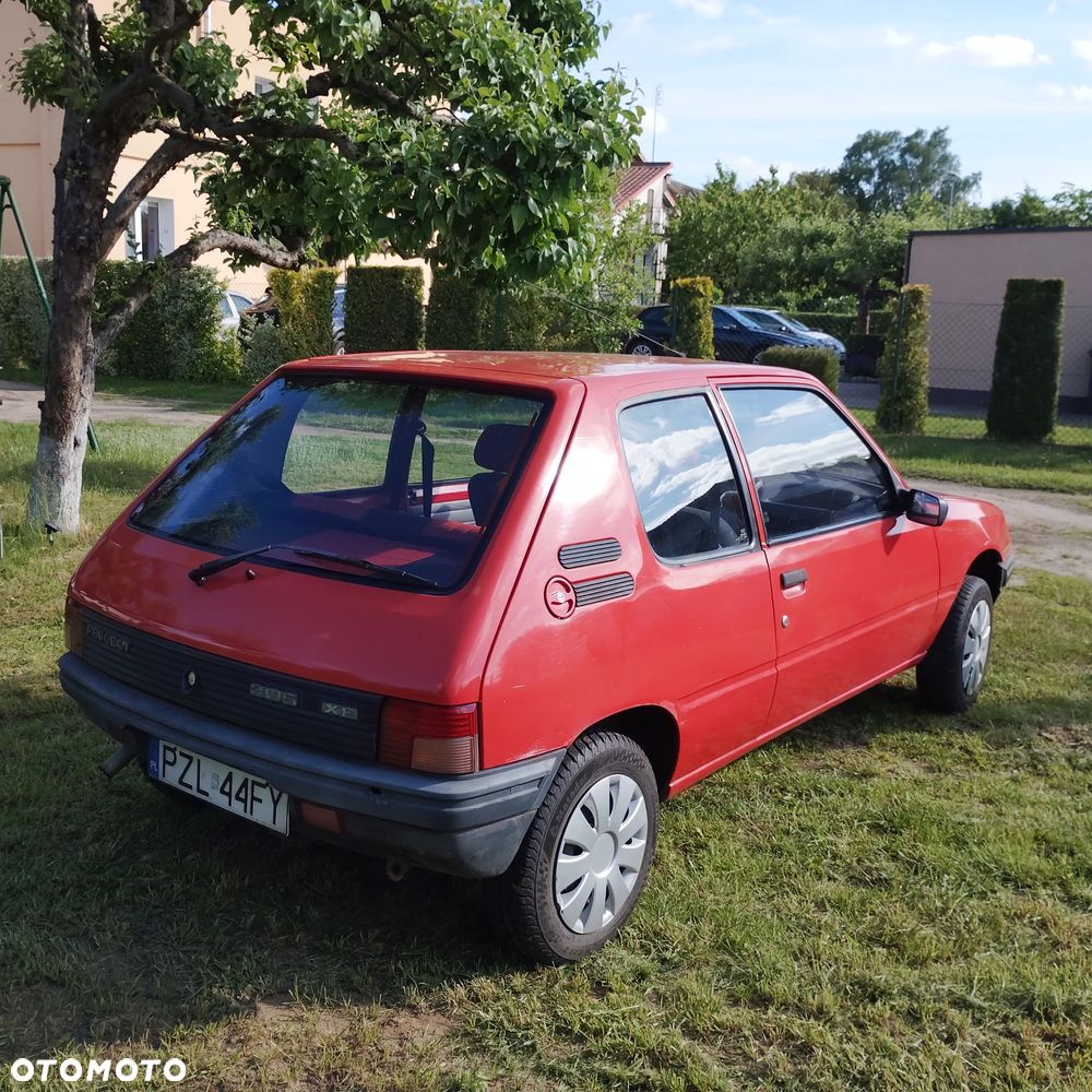 Peugeot 205 1.1 XE - 3