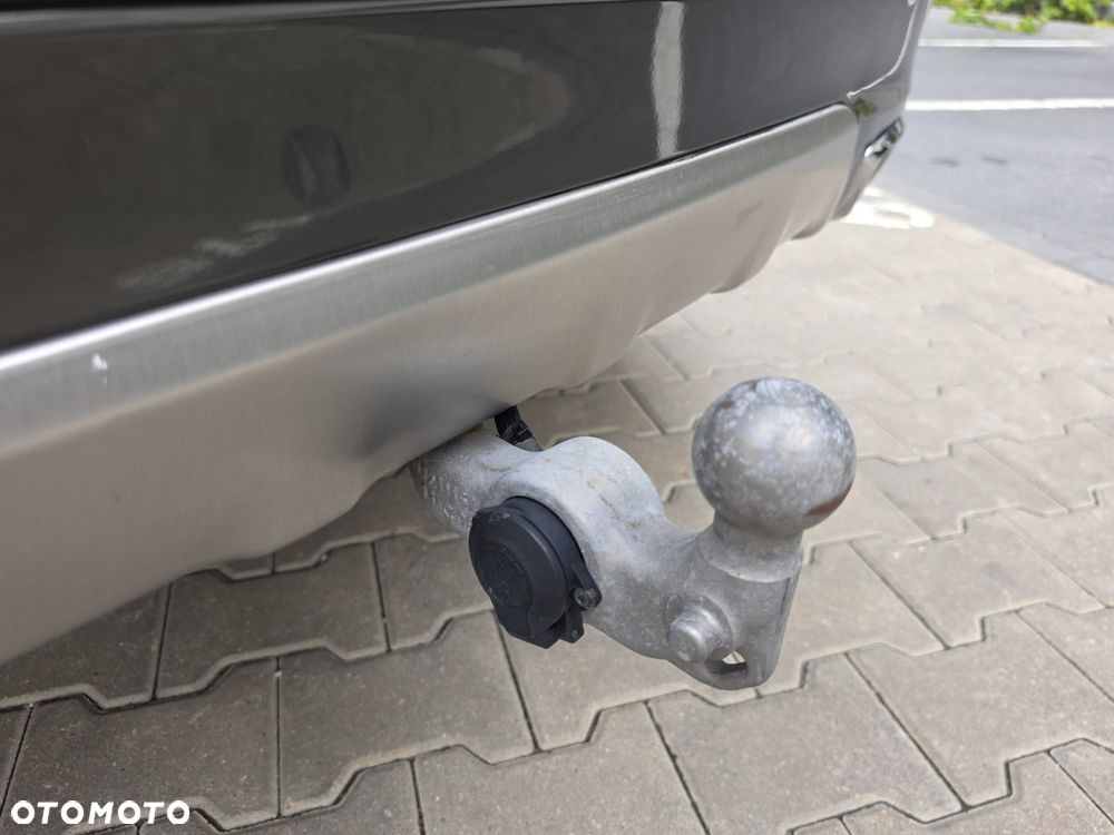 Volvo XC 60 - 35