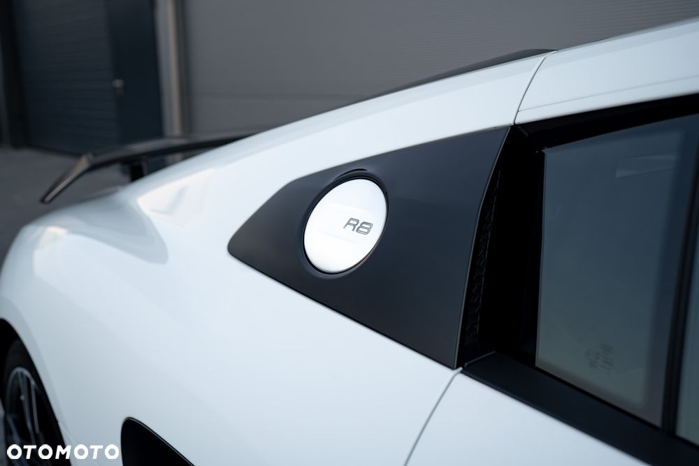 Audi R8 Coupé V10 RWD Performance - 21