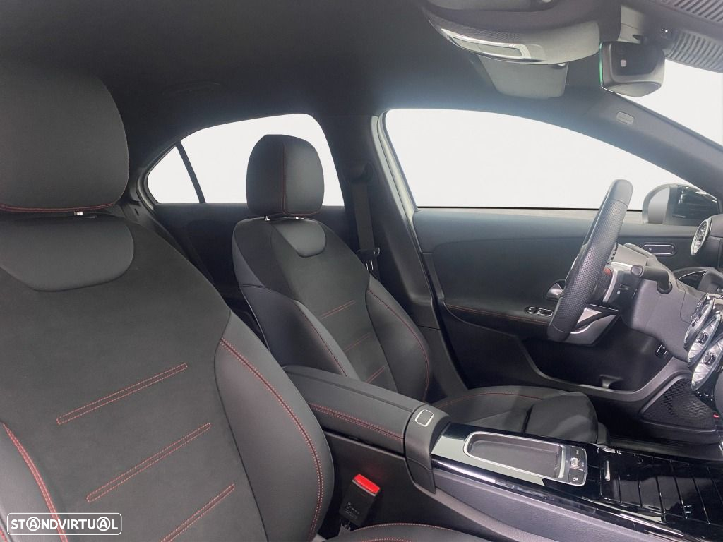Mercedes-Benz A 200 - 13