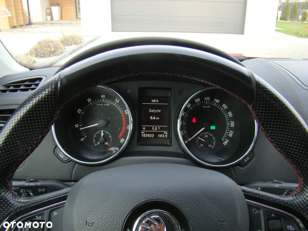 Skoda Yeti 1.4 TSI Monte Carlo Green tec - 25