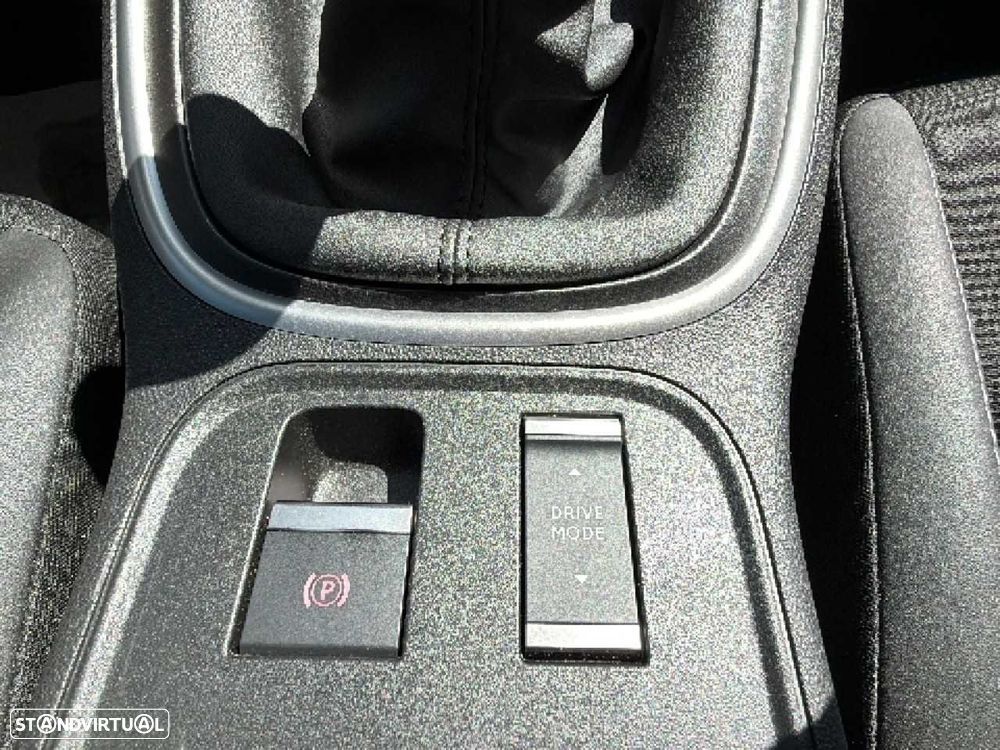 Jeep Avenger 1.2 TG Altitude — fotografia 15