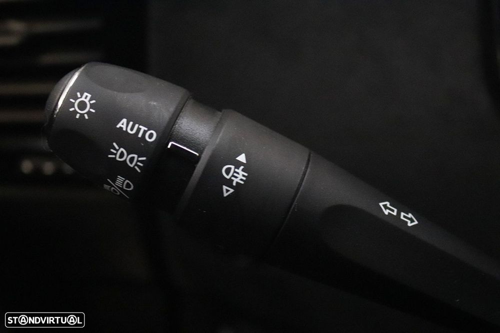 DS DS4 1.2 PureTech Performance Line EAT8 - 17