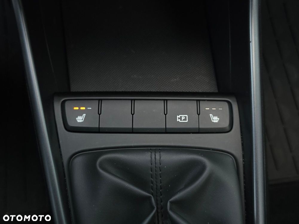 Hyundai i20 - 22
