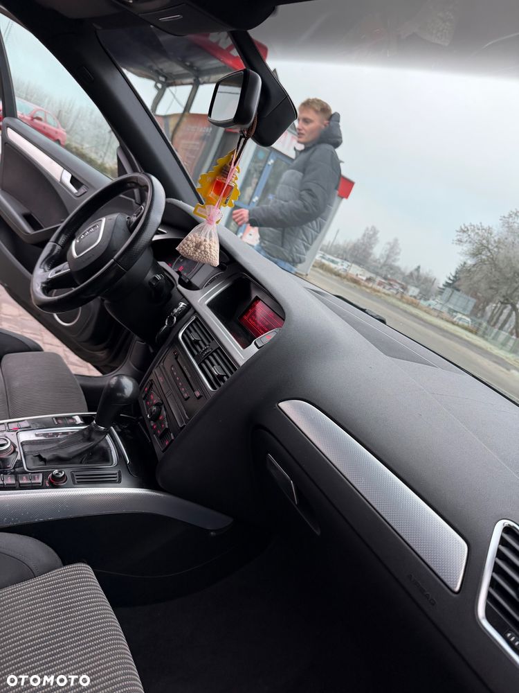 Audi A4 Avant 2.0 TDI DPF multitronic Ambiente - 15