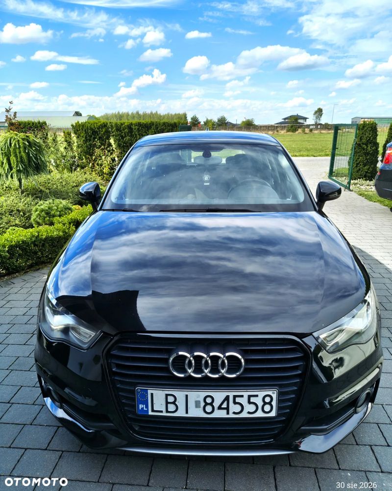 Audi A1 Sportback 1.6 TDI S line edition - 2