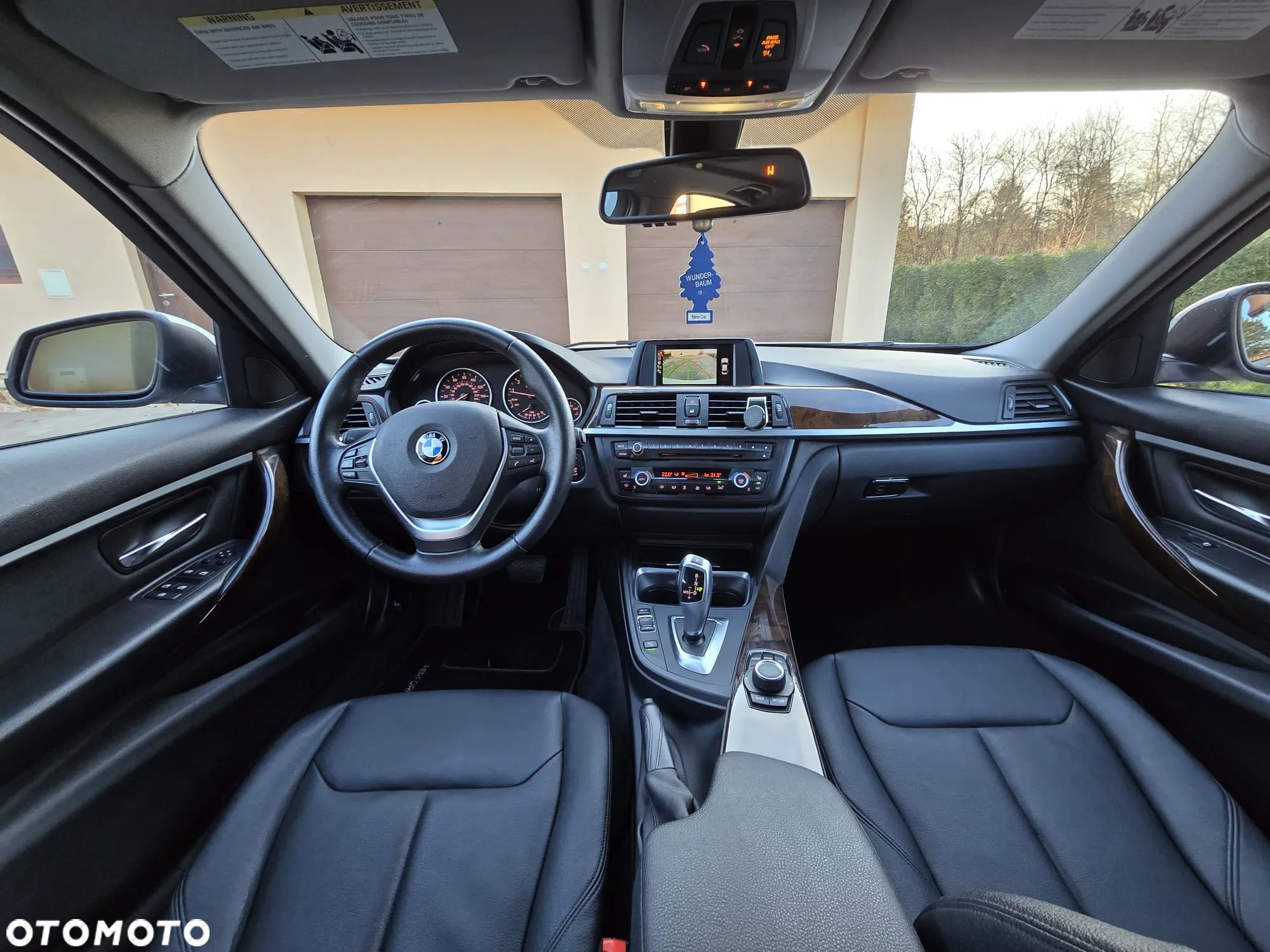 BMW Seria 3 328i Touring xDrive Sport-Aut Luxury Line - 16