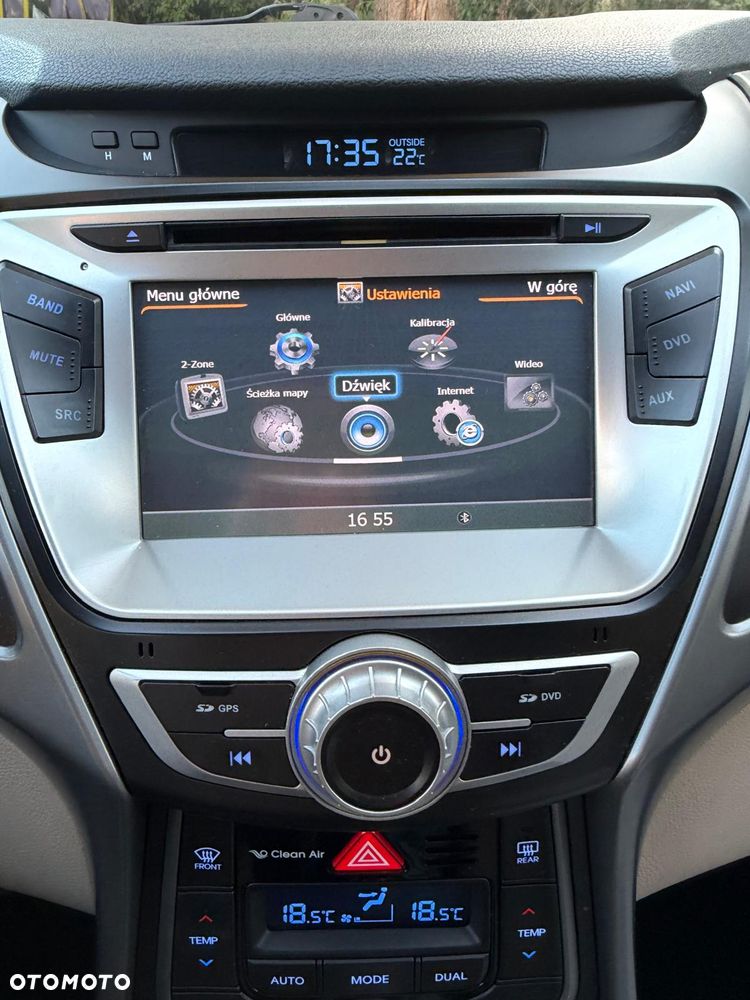 Hyundai Elantra 1.6 Comfort - 17
