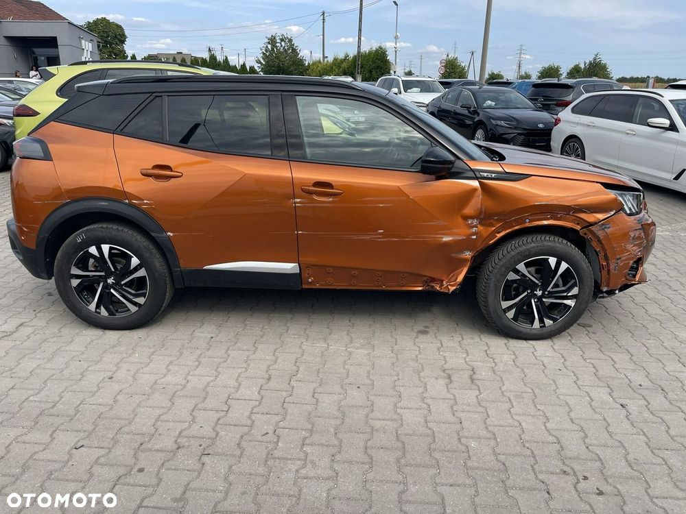 Peugeot 2008 1.2 PureTech GT S&S EAT8 - 5