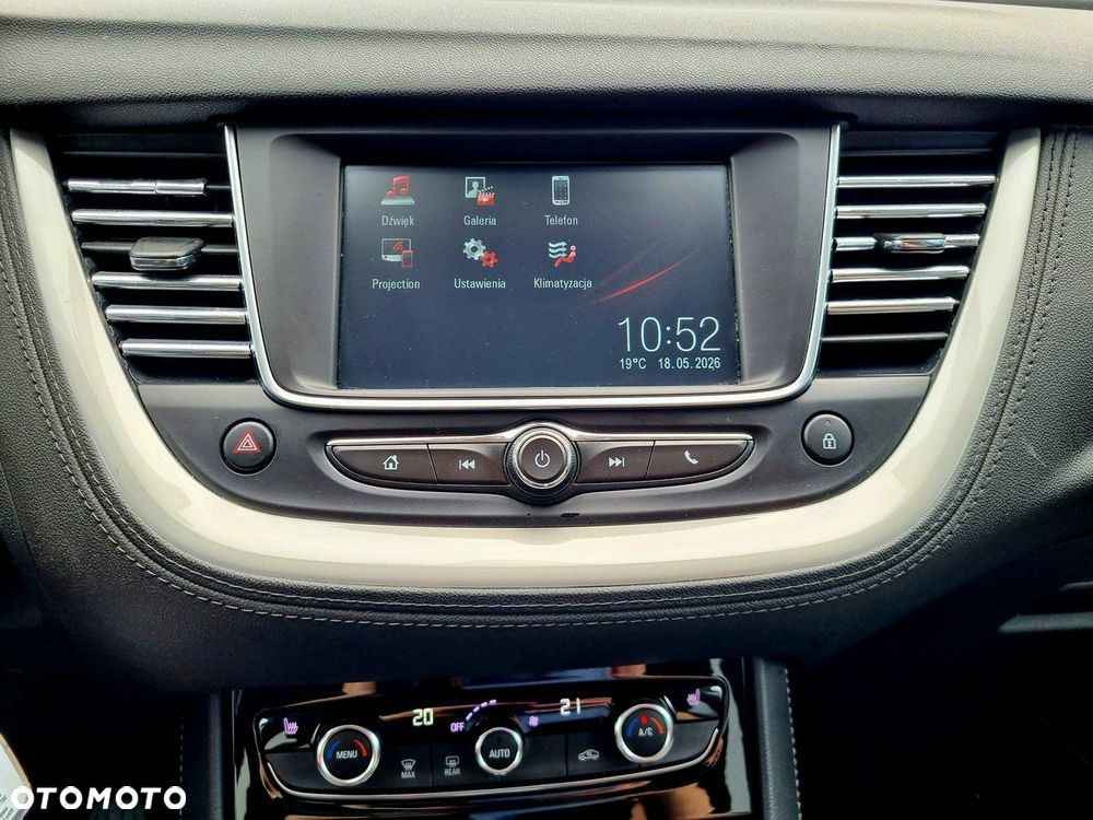 Opel Grandland X 1.2 T Enjoy S&S - 17