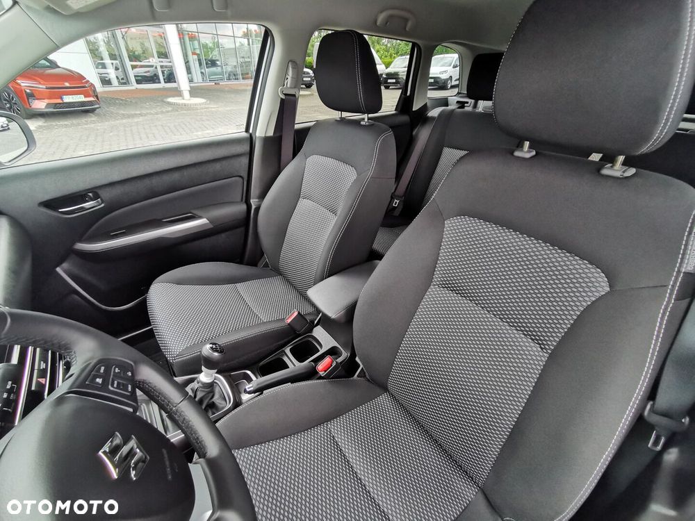 Suzuki Vitara 1.4 Boosterjet SHVS Premium 2WD - 11