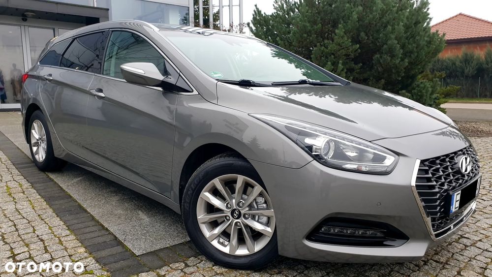 Hyundai i40 1.6 CRDi Premium DCT - 4