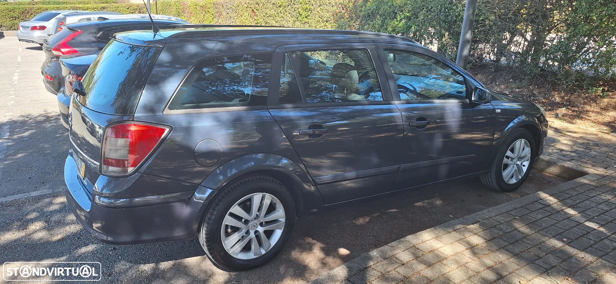 Opel Astra Caravan - 1