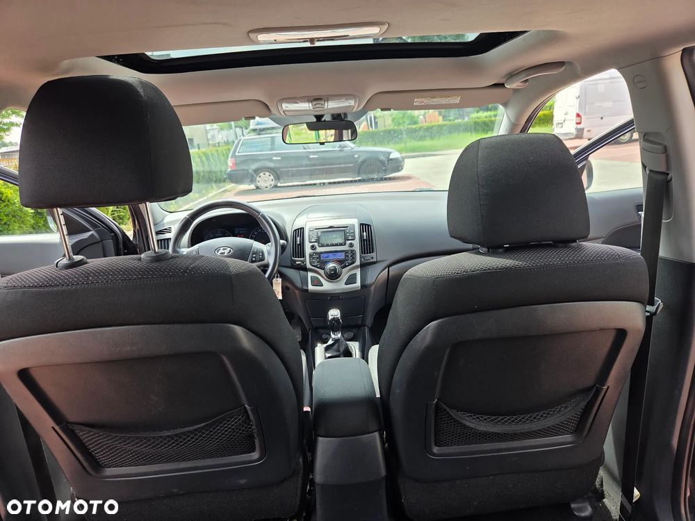 Hyundai i30 1.6 CRDi Premium - 22