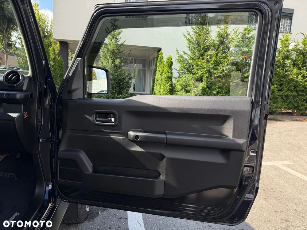 Suzuki Jimny 1.5 ALLGRIP Comfort - 18