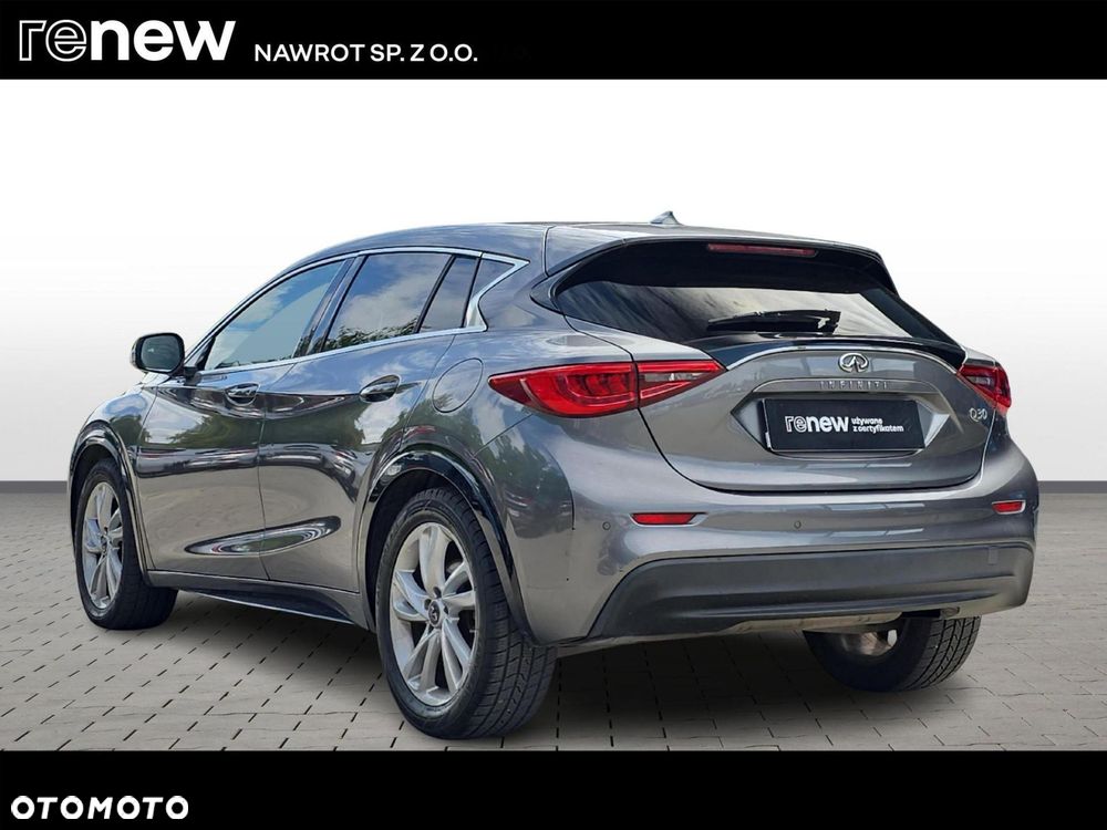 Infiniti Q30 1.5d Premium - 3