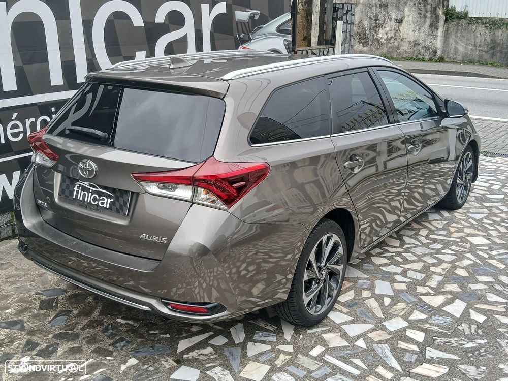 Toyota Auris Touring Sports 1.4 D-4D Exclusive+Navi - 7