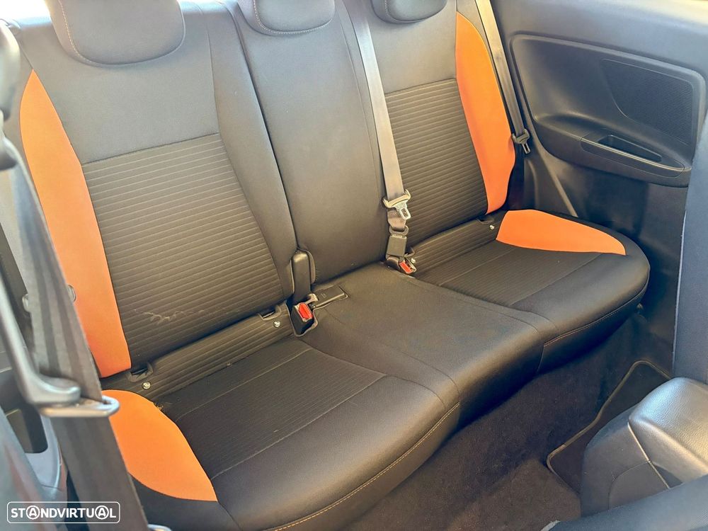 Hyundai i20 1.2 Comfort+Pack Look - 18