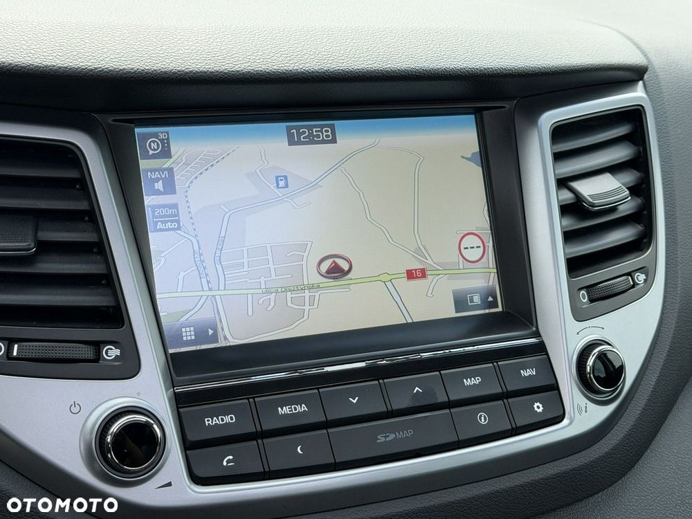 Hyundai Tucson blue 1.7 CRDi 2WD Trend - 24