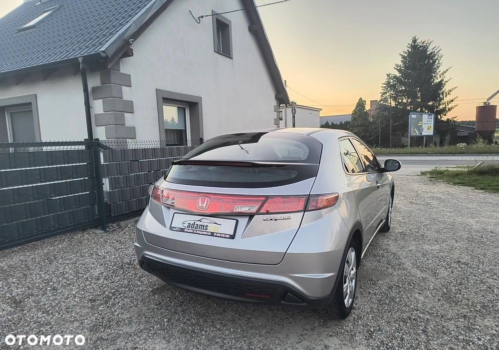 Honda Civic - 4