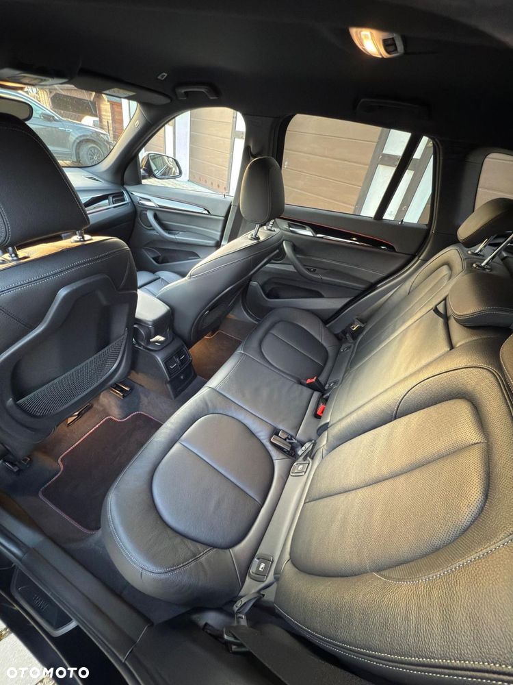 BMW X1 - 15