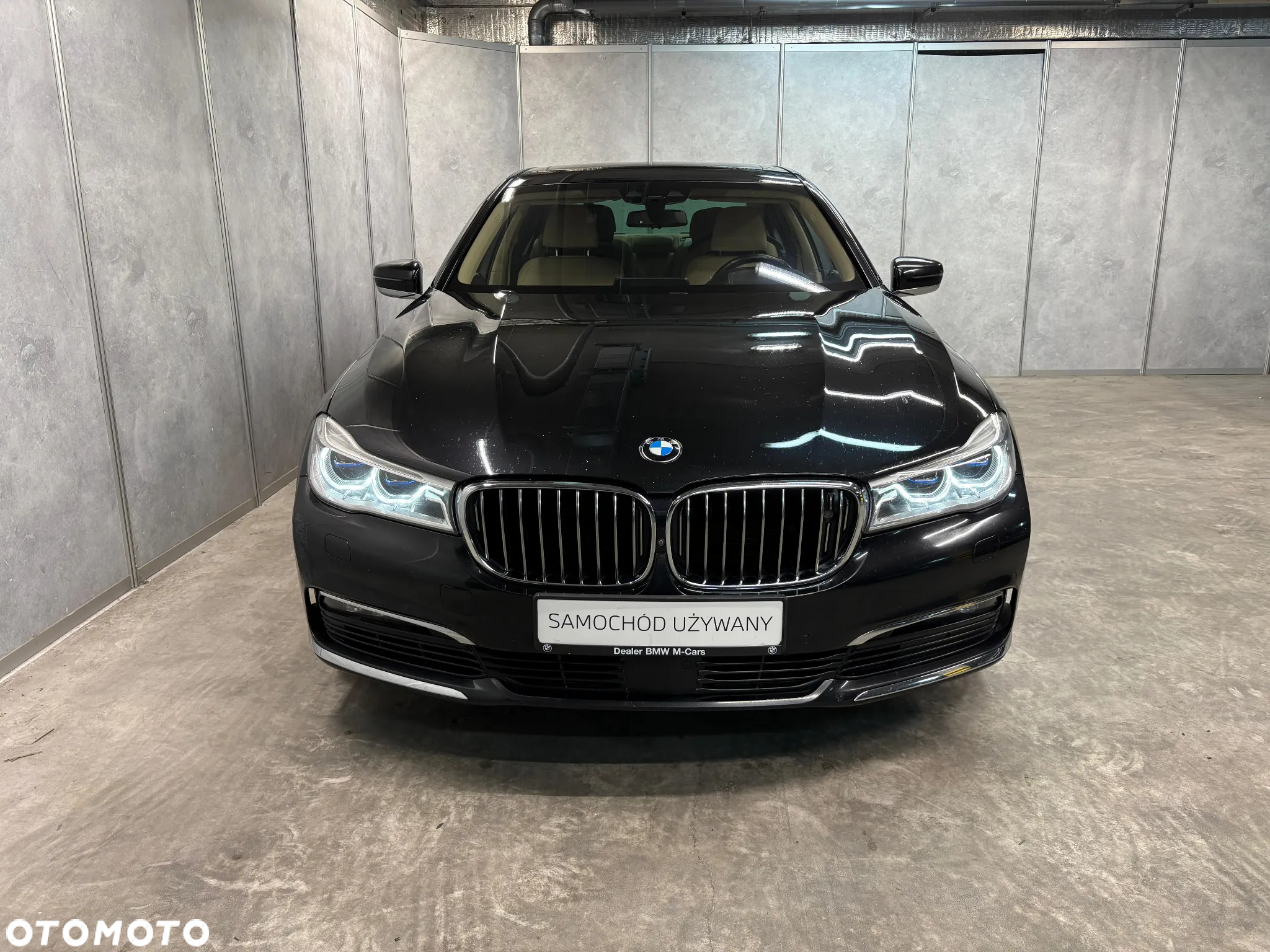 BMW Seria 7 750Li xDrive - 2